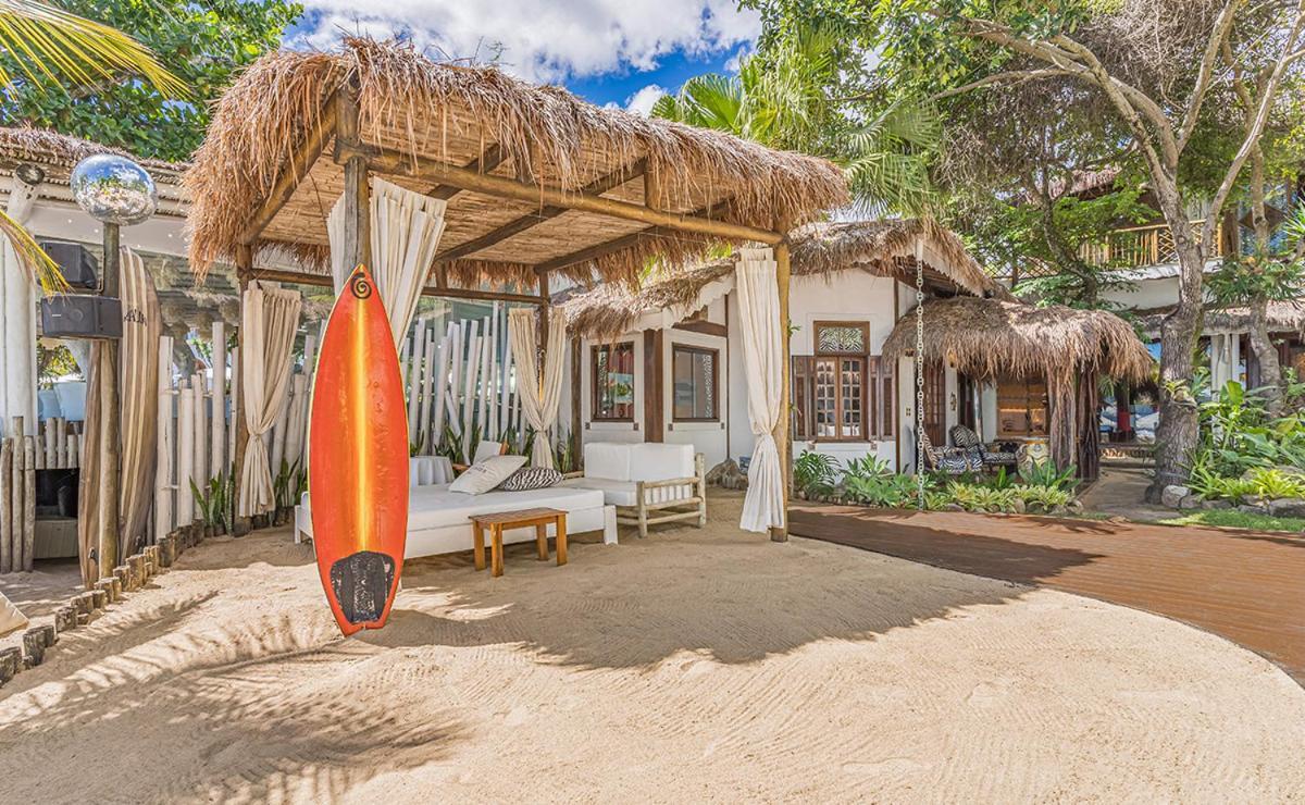 Dpny Beach Hotel & Spa Ильябела Экстерьер фото Beach bungalows at the Grand Palladium Hotel