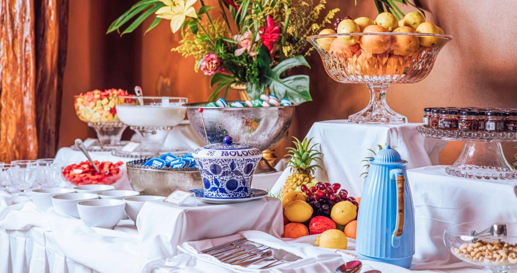 Dpny Beach Hotel & Spa Ильябела Экстерьер фото A buffet table
